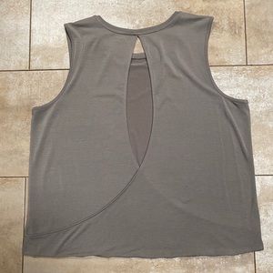 Athleta plus tank with open criss-cross back 1X